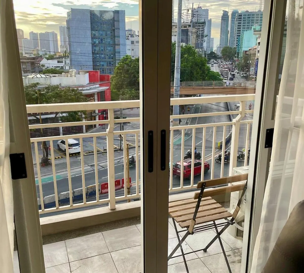 5 Star Luxury Condo - Metro Manila 0*,  Philippines